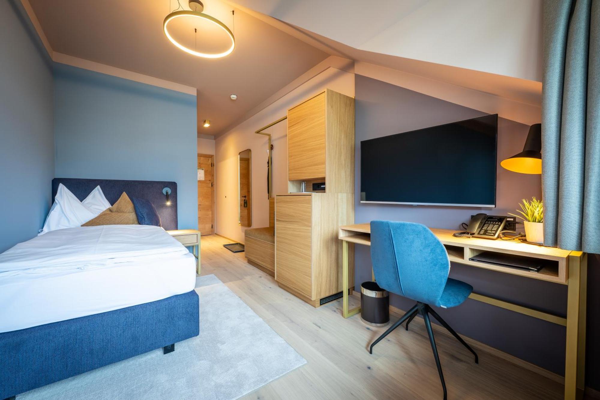 Hotel Zum Mohren รอยท์เทอ ภายนอก รูปภาพ