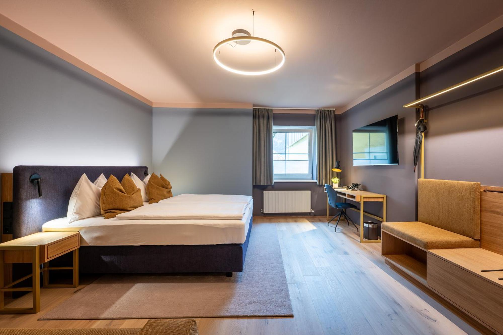 Hotel Zum Mohren รอยท์เทอ ภายนอก รูปภาพ