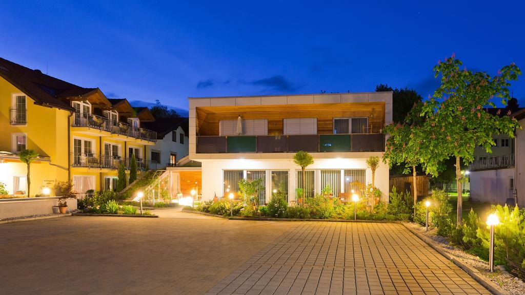 Hotel Zum Mohren รอยท์เทอ ภายนอก รูปภาพ